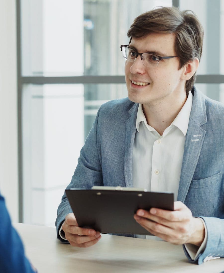 Operations Analytics — a PetaSight operator engaged with the capability